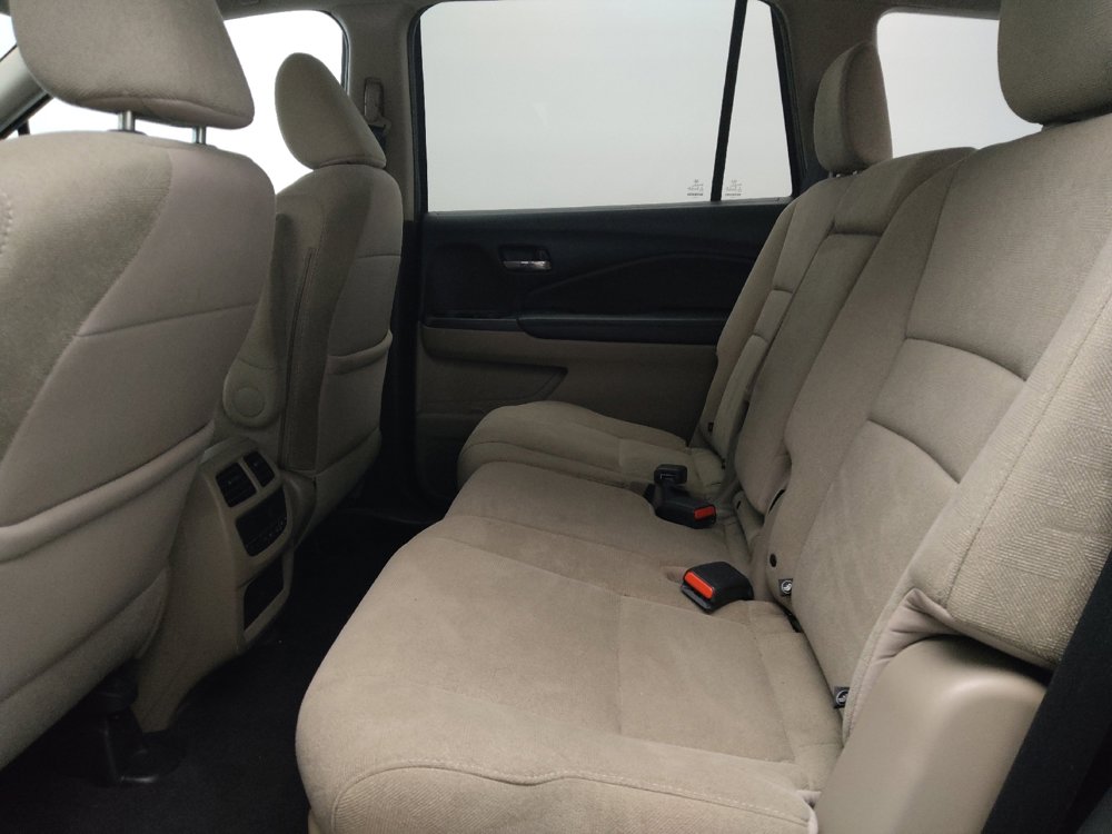 Used 2020 Honda Pilot EX image 18