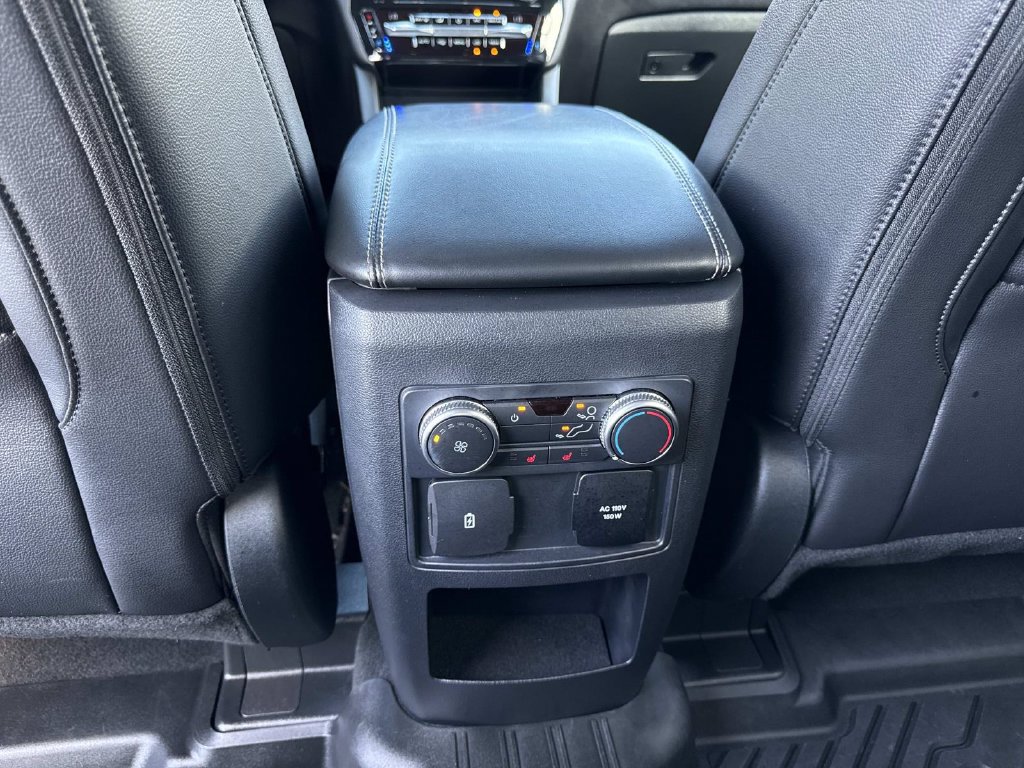Used 2021 Ford Explorer Limited w/ Hybrid Equipment Group 310A AWD/4WD image 17