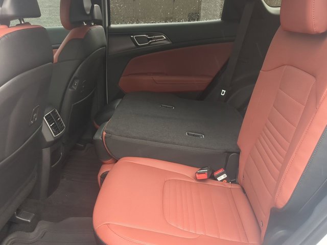 New 2026 Kia Sportage SX image 13