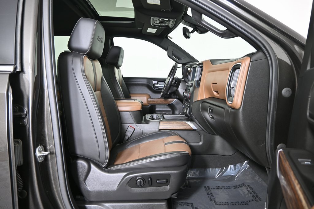 Used 2021 Chevrolet Silverado 1500 High Country w/ Technology Package image 15