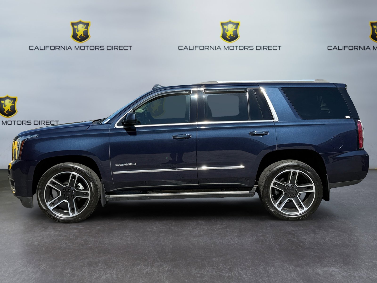 Used 2019 GMC Yukon Denali w/ Open Road Package image 2