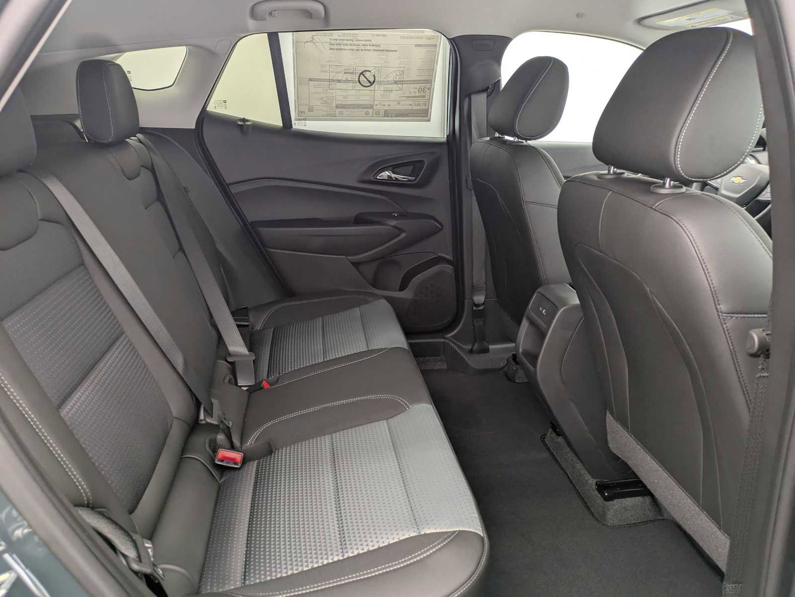 New 2026 Chevrolet Trax LT w/ Driver Confidence Package FWD image 21