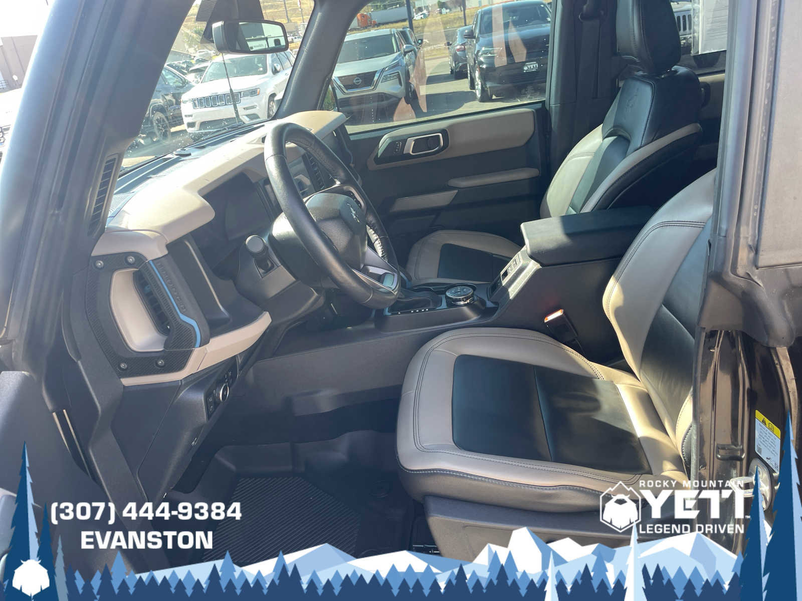 Used 2023 Ford Bronco Wildtrak image 12