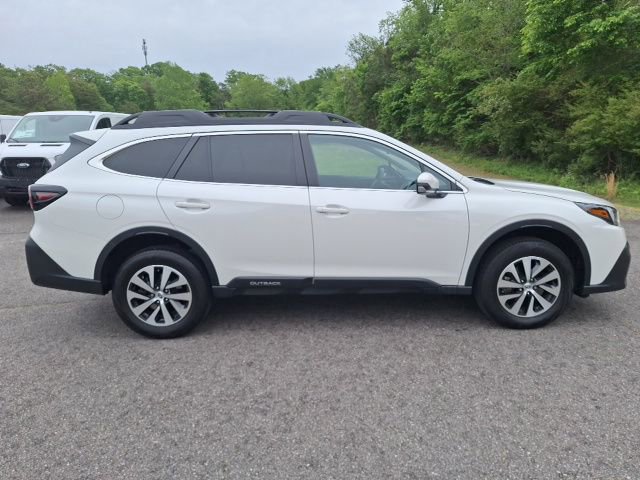 Used 2022 Subaru Outback Premium AWD/4WD image 2