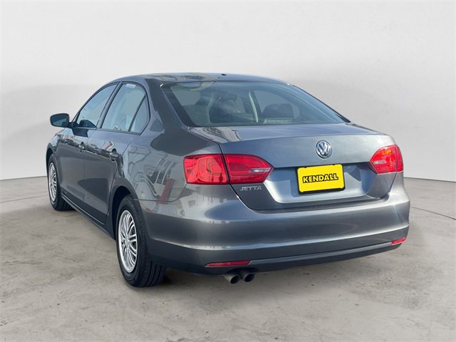 Used 2014 Volkswagen Jetta S image 2