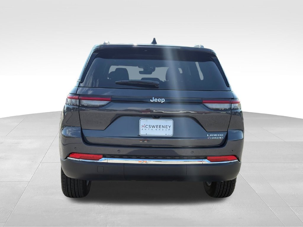 New 2026 Jeep Grand Cherokee Laredo RWD image 27