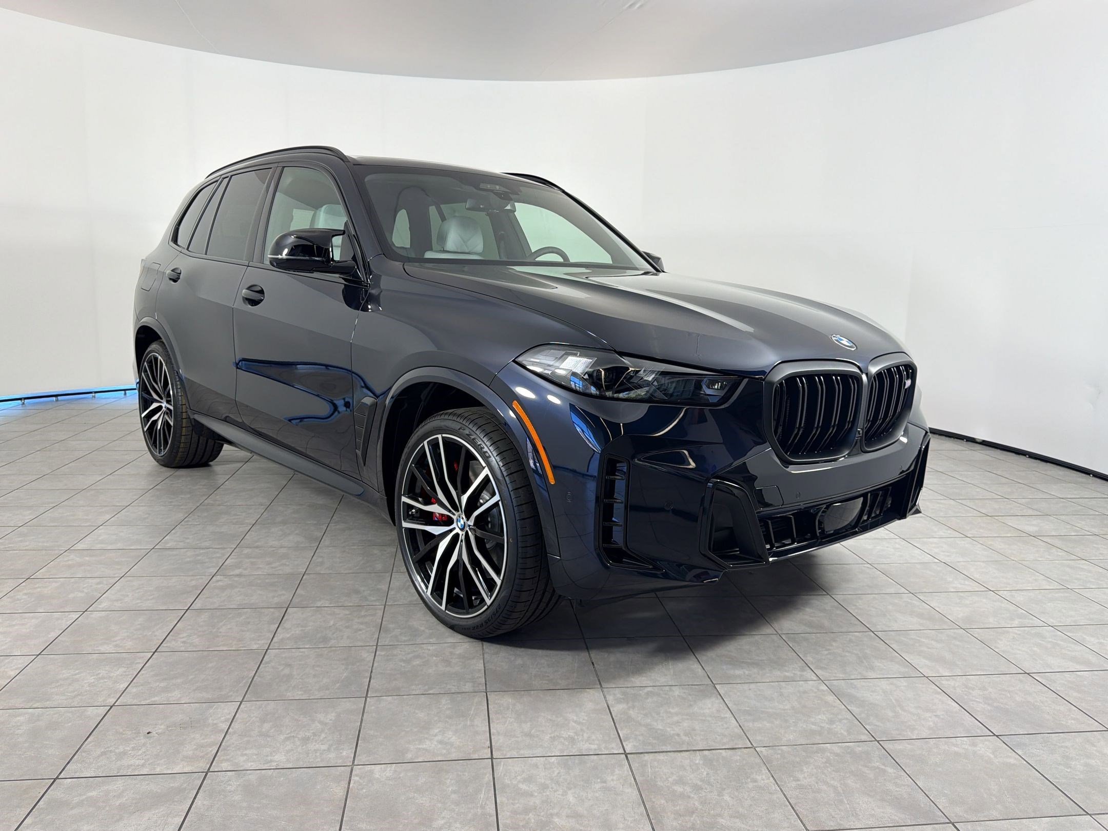 New 2026 BMW X5 M60i AWD/4WD image 7