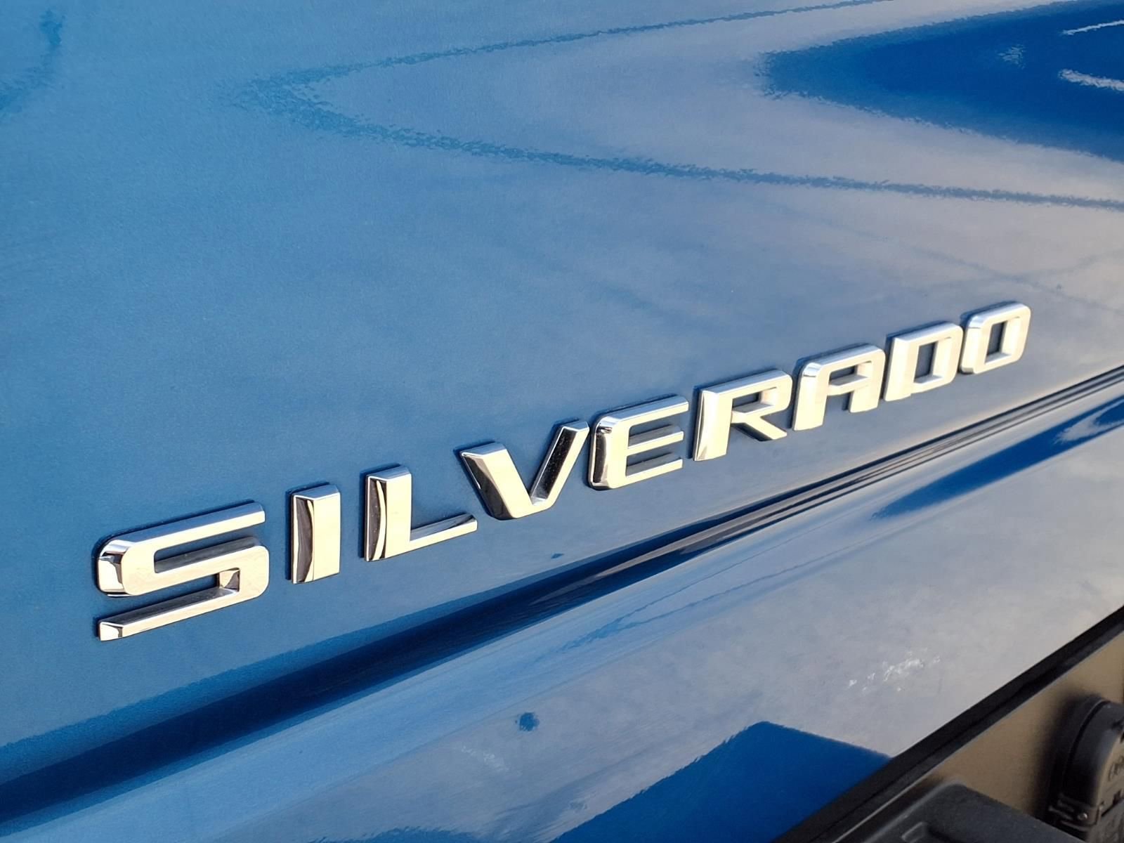 Used 2022 Chevrolet Silverado 1500 LT image 10