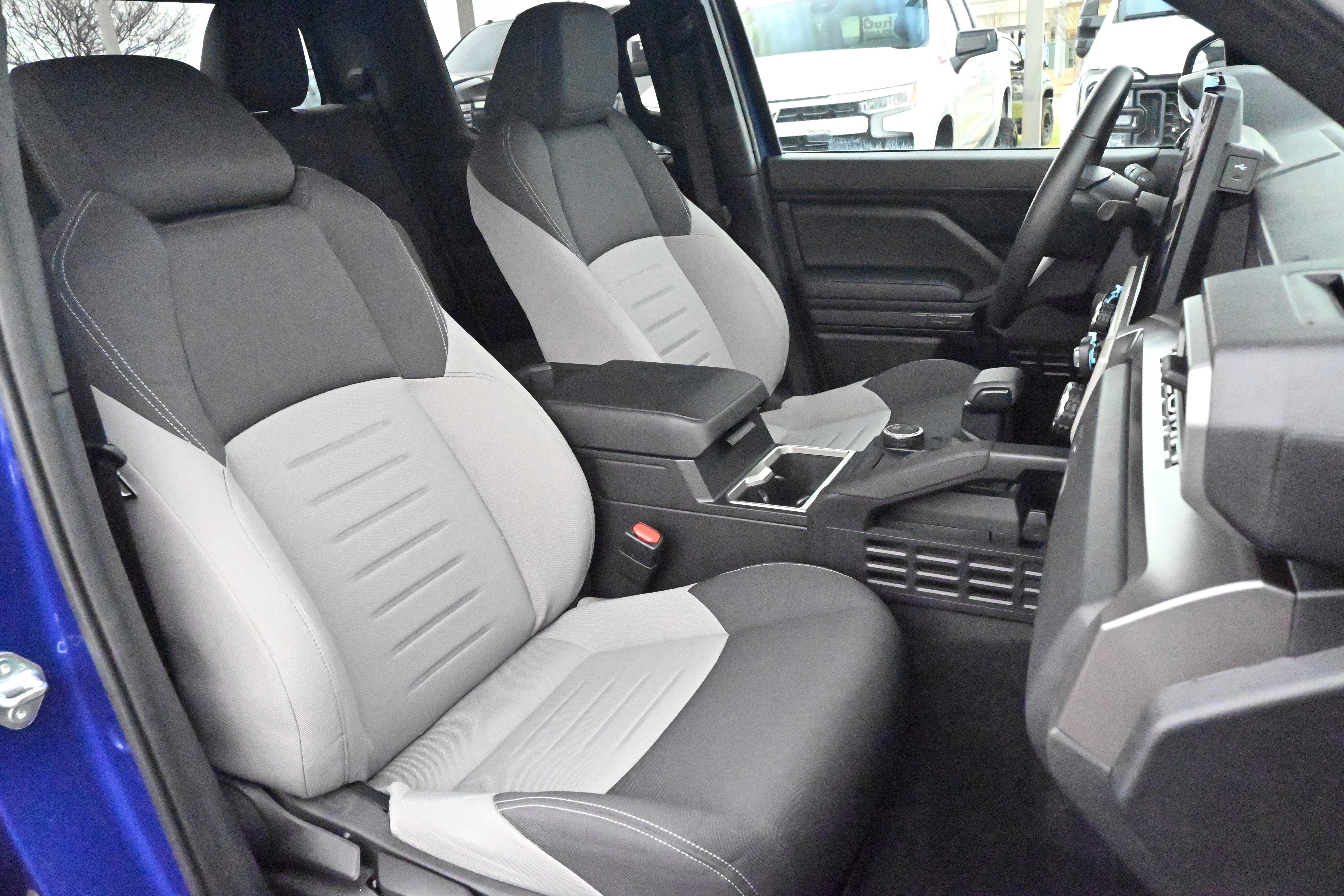 Used 2024 Toyota Tacoma TRD Sport image 16