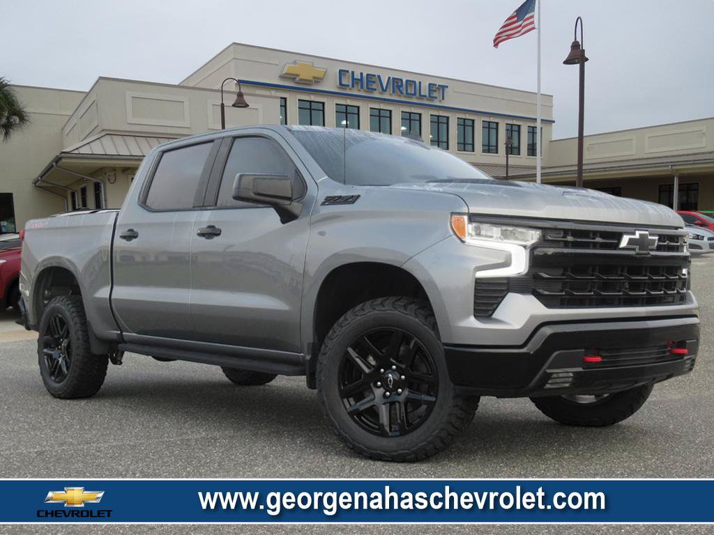 Used 2023 Chevrolet Silverado 1500 LT Trail Boss w/ Convenience Package II AWD/4WD image 1