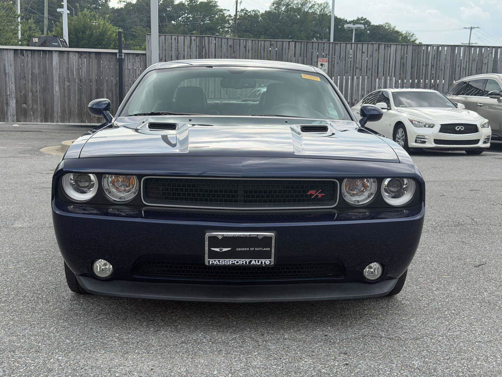 Used 2014 Dodge Challenger R/T RWD image 2