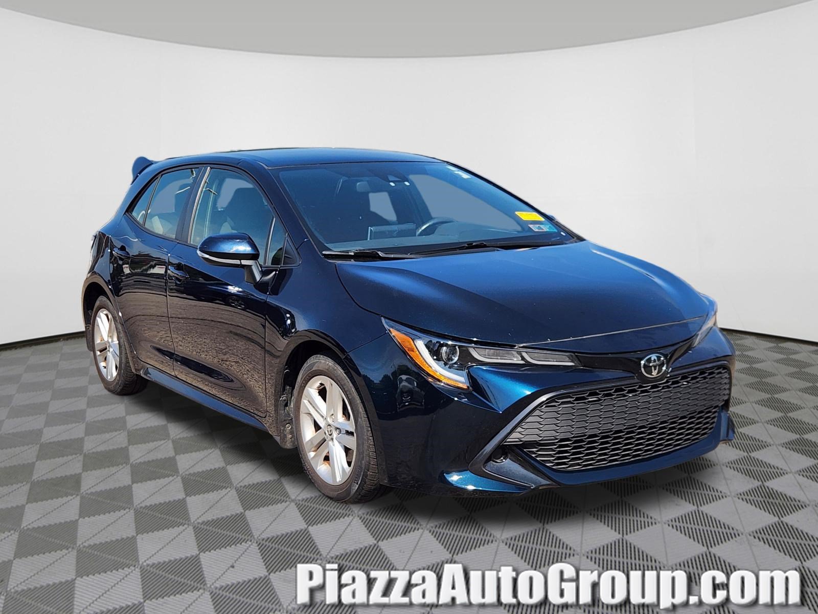 Used 2019 Toyota Corolla SE w/ SE Option Package