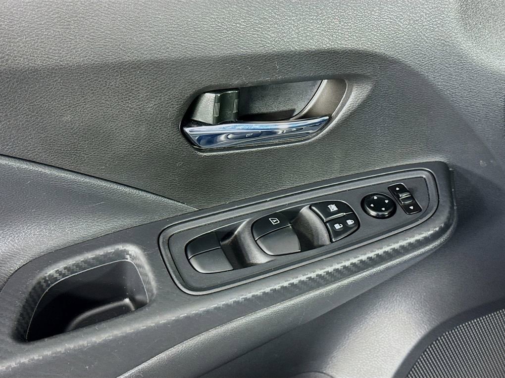 Used 2024 Nissan Versa SV w/ Trunk Package image 15