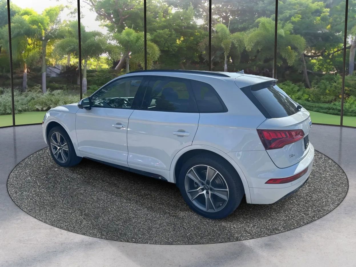 Used 2019 Audi Q5 2.0T Premium Plus w/ Premium Plus Package AWD/4WD image 7