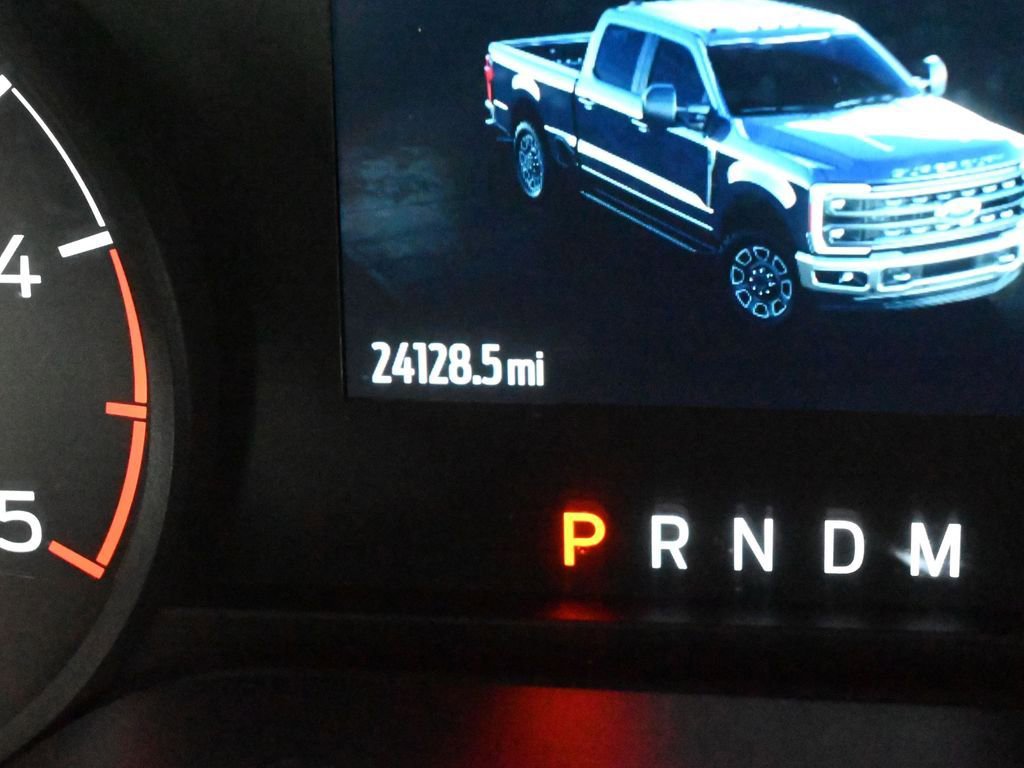 Used 2025 Ford F250 XLT image 50
