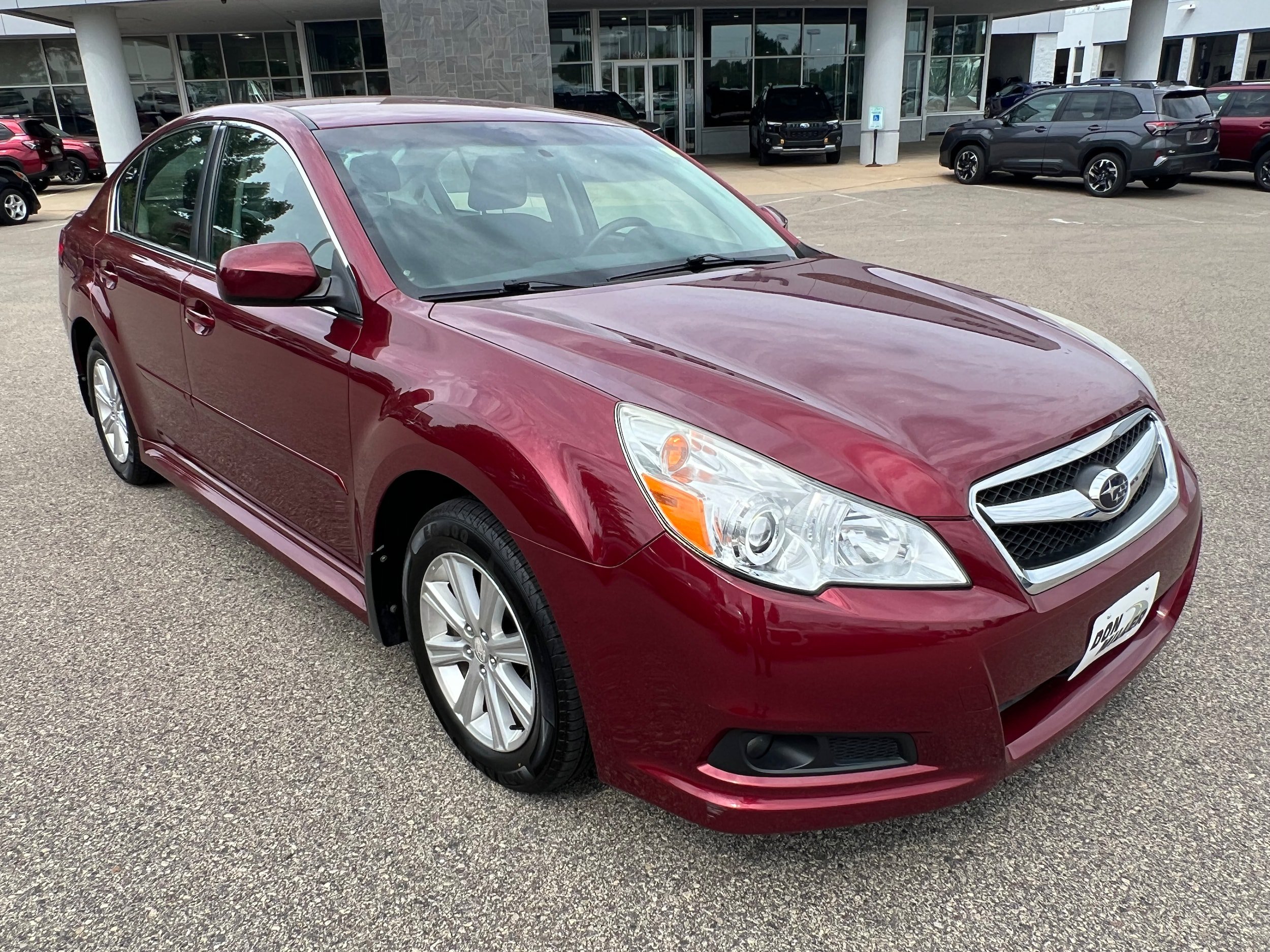 Used 2012 Subaru Legacy 2.5i w/ Alloy Wheel Pkg AWD/4WD image 1