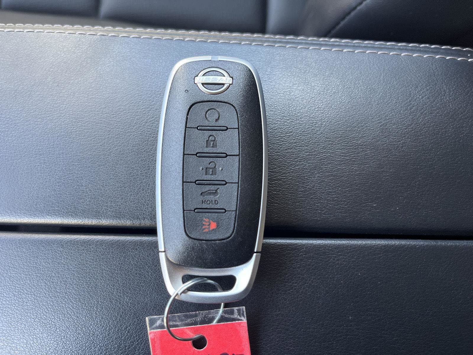 Used 2023 Nissan Rogue SV w/ SV Premium B Package image 22