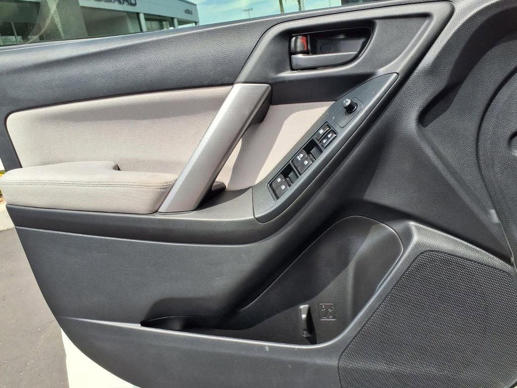 Used 2015 Subaru Forester 2.5i Premium image 26