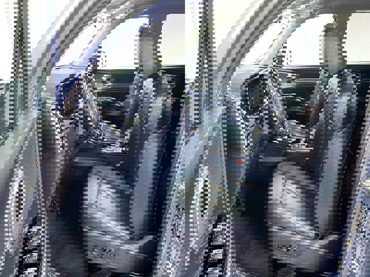 Certified 2022 Kia Sorento SX image 16