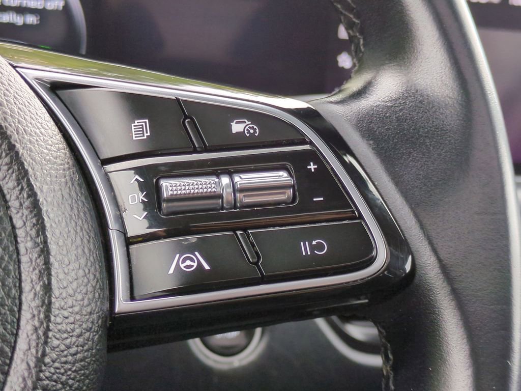 Used 2024 Kia Seltos EX image 21