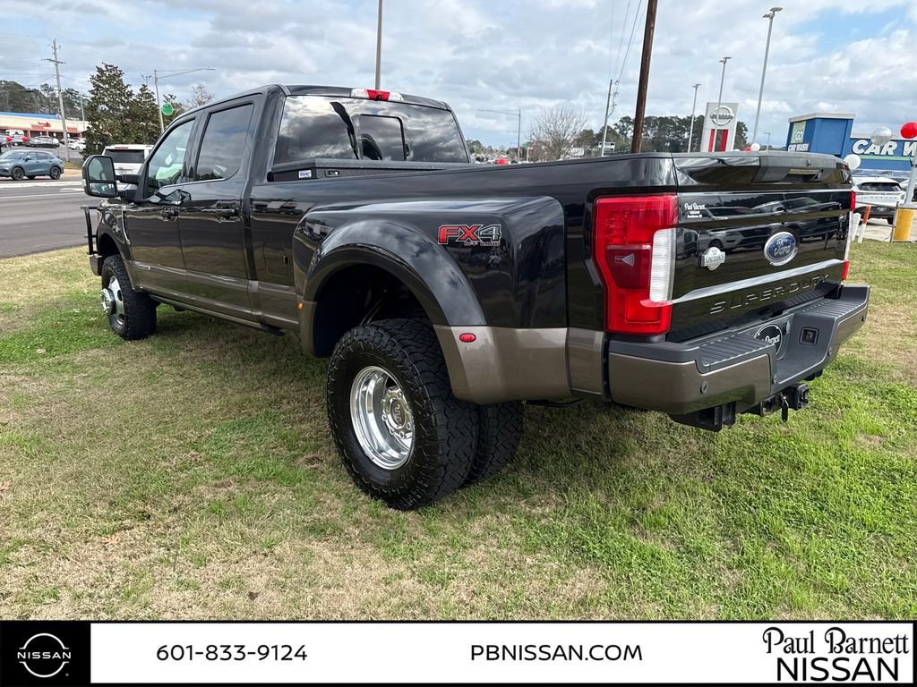 Used 2017 Ford F350 King Ranch w/ King Ranch Ultimate Package image 6