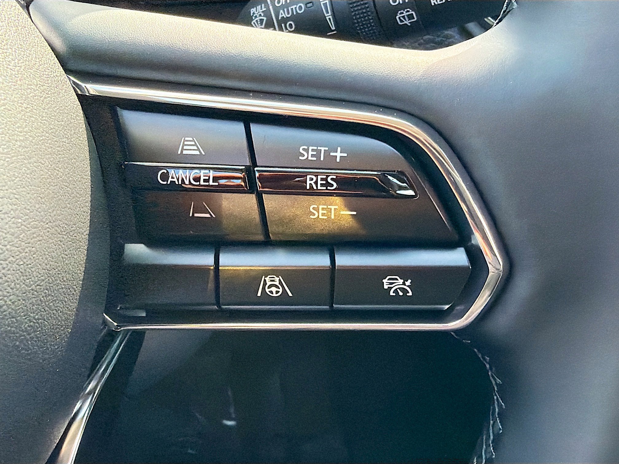 New 2026 MAZDA CX-90 Plug-In Hybrid w/Premium Sport image 39