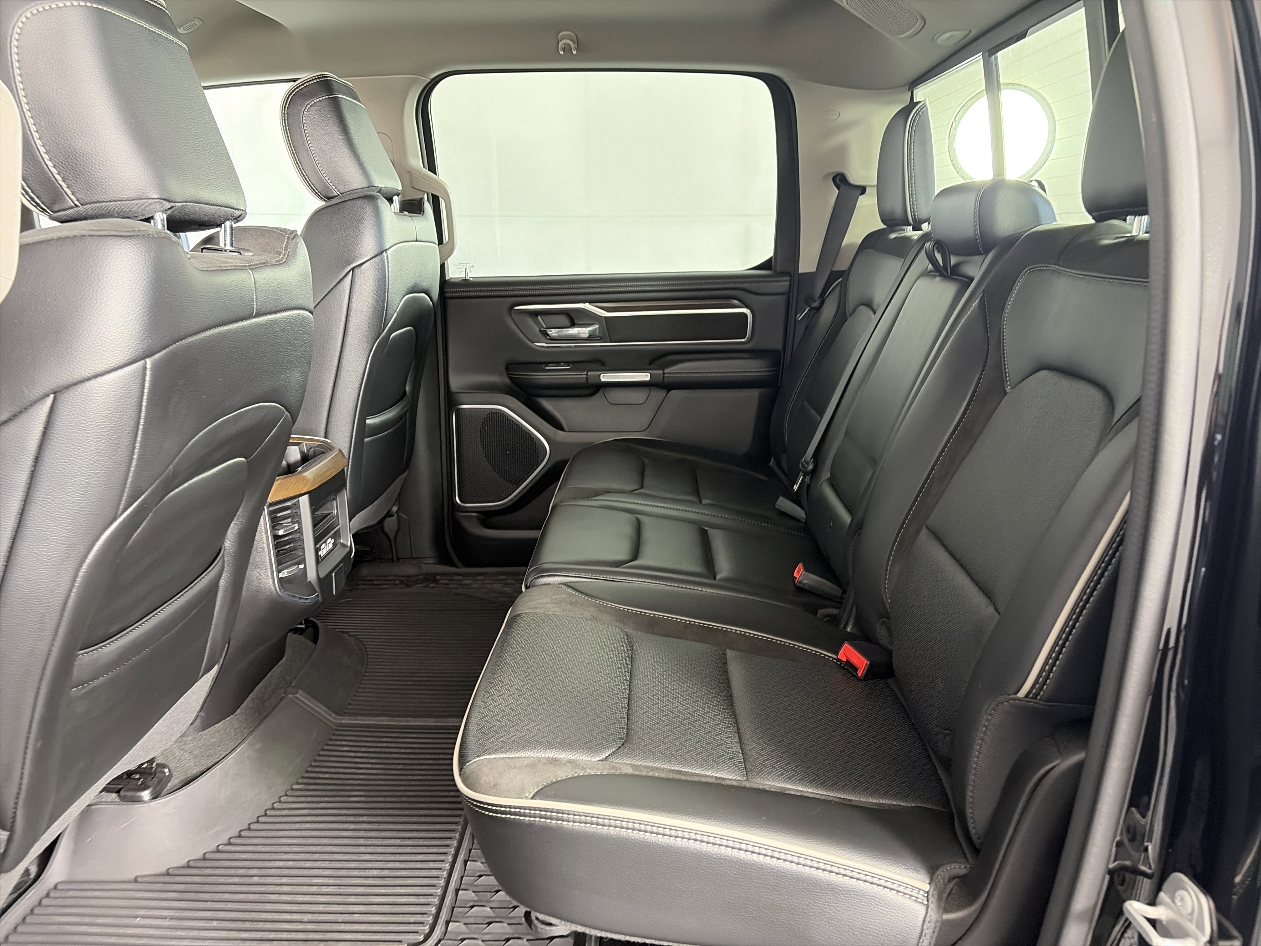 Used 2022 RAM 1500 Laramie image 7