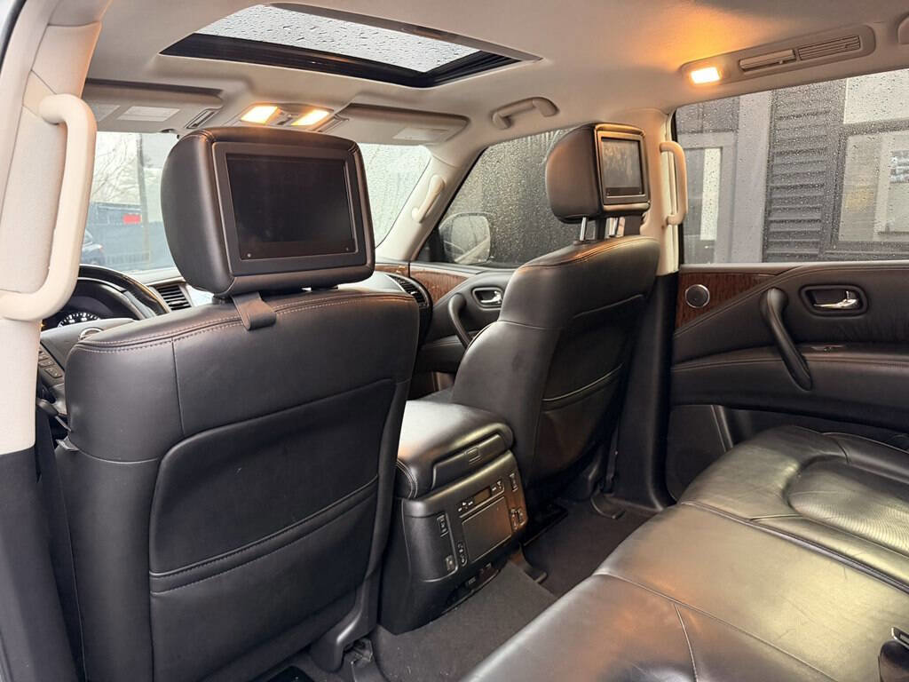 Used 2018 Nissan Armada Platinum RWD image 17