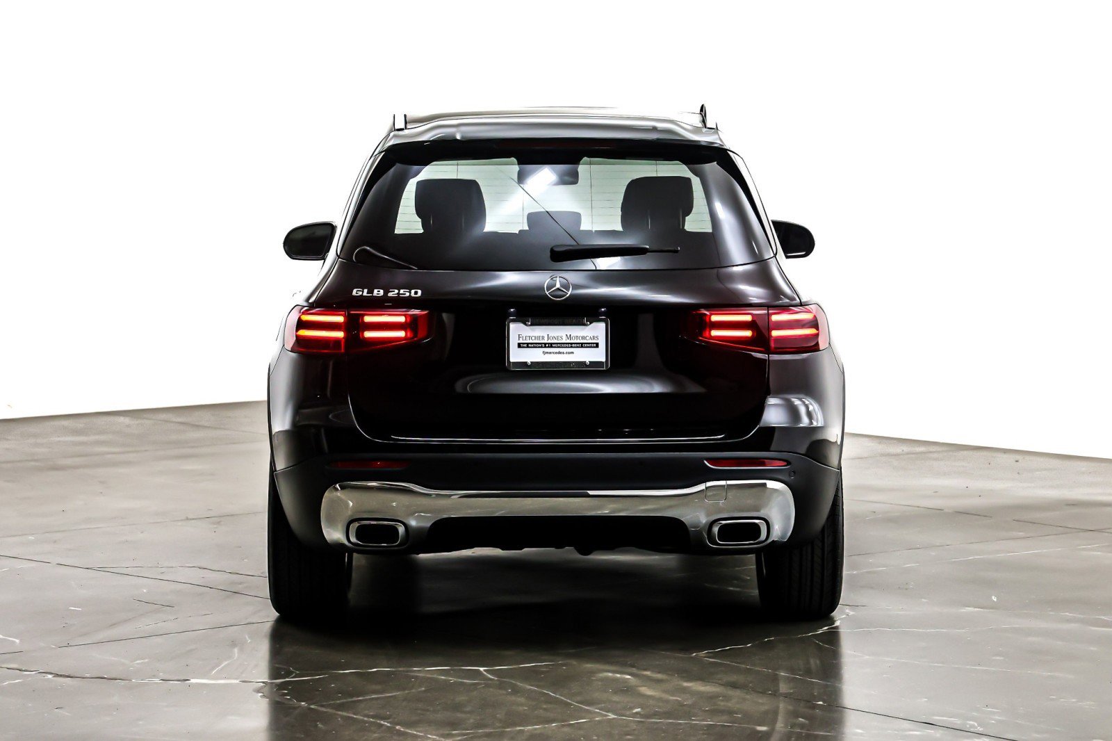 Certified 2025 Mercedes-Benz GLB 250 image 6