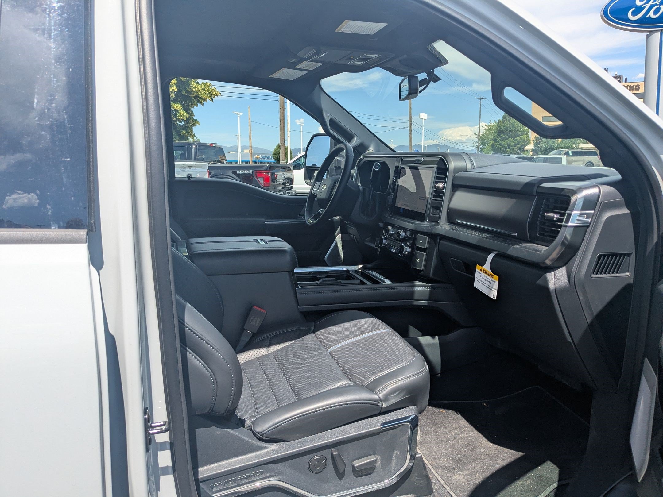 Used 2026 Ford F350 Platinum AWD/4WD image 34