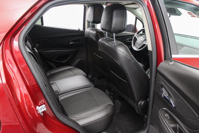 Certified 2022 Buick Encore Preferred w/ Safety Package II AWD/4WD image 15