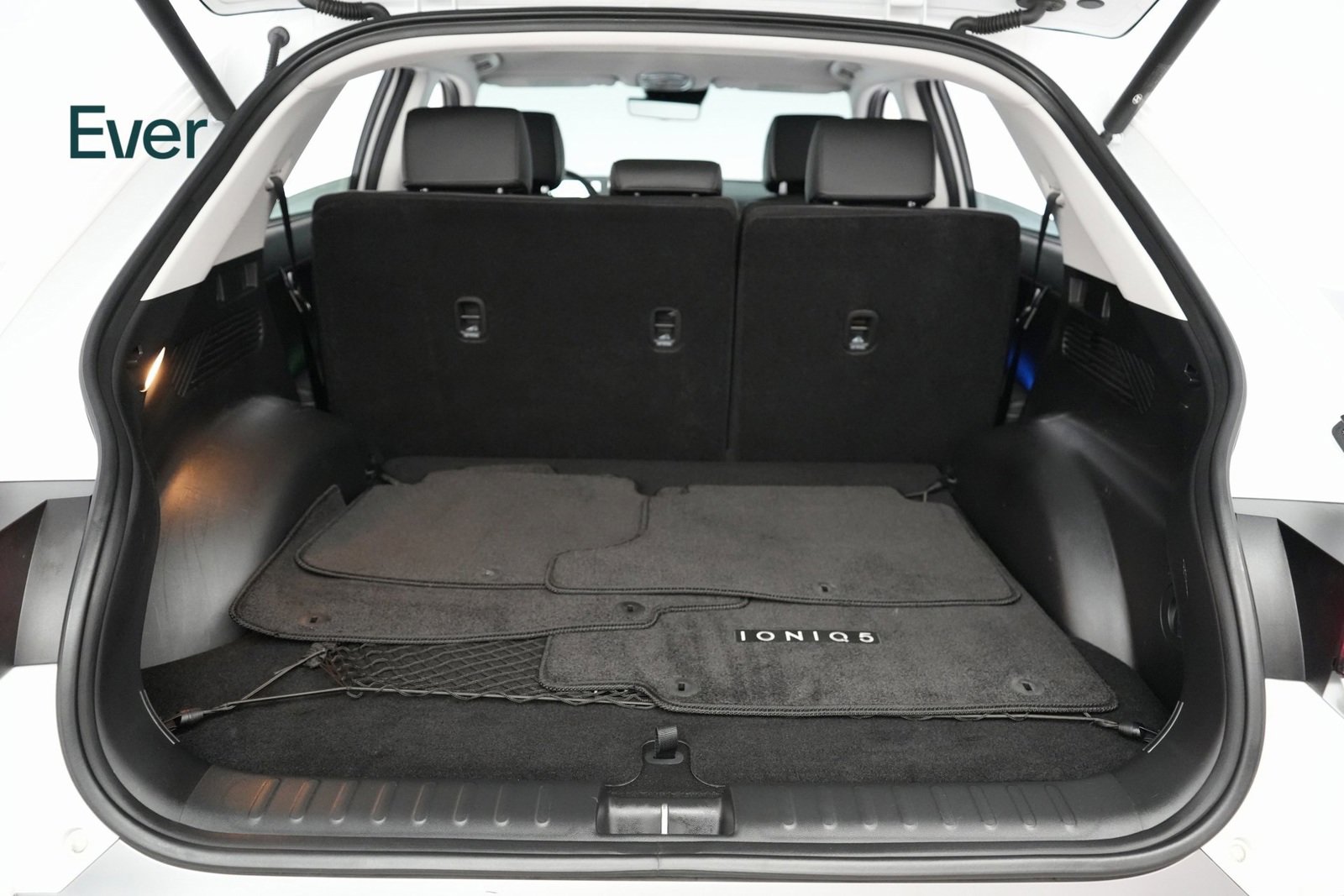 Used 2024 Hyundai Ioniq 5 Limited image 23