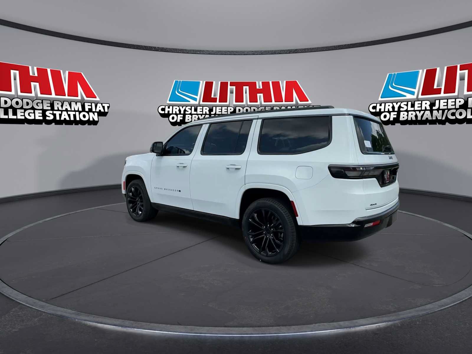 New 2026 Jeep Grand Wagoneer Summit w/ Premium Group III AWD/4WD image 6