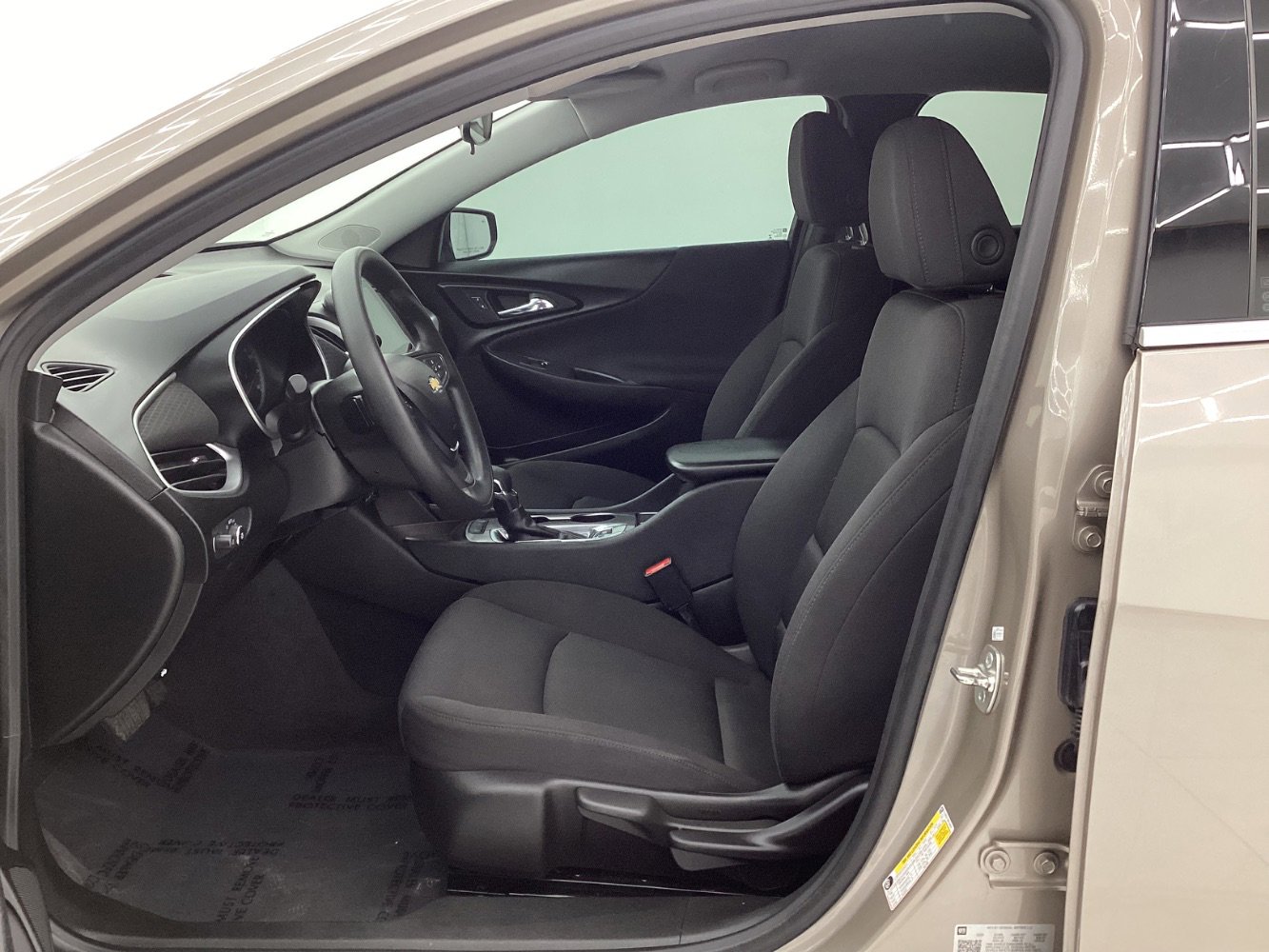 Used 2024 Chevrolet Malibu LS image 14