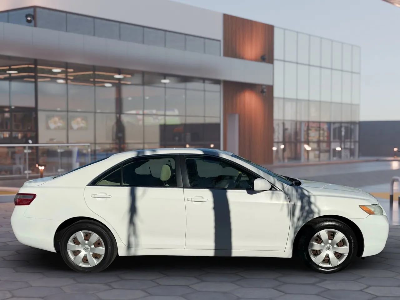 Used 2007 Toyota Camry CE FWD image 7