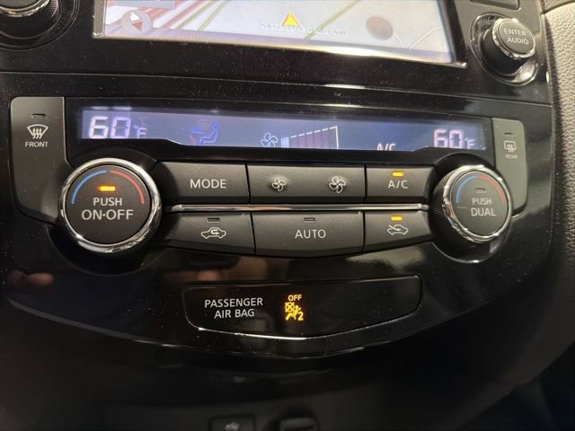 Used 2016 Nissan Rogue SL w/ SL Premium Package image 21