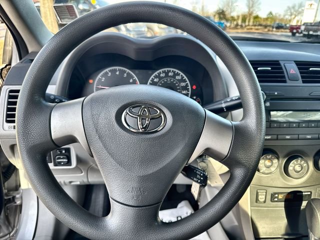 Used 2010 Toyota Corolla LE image 22