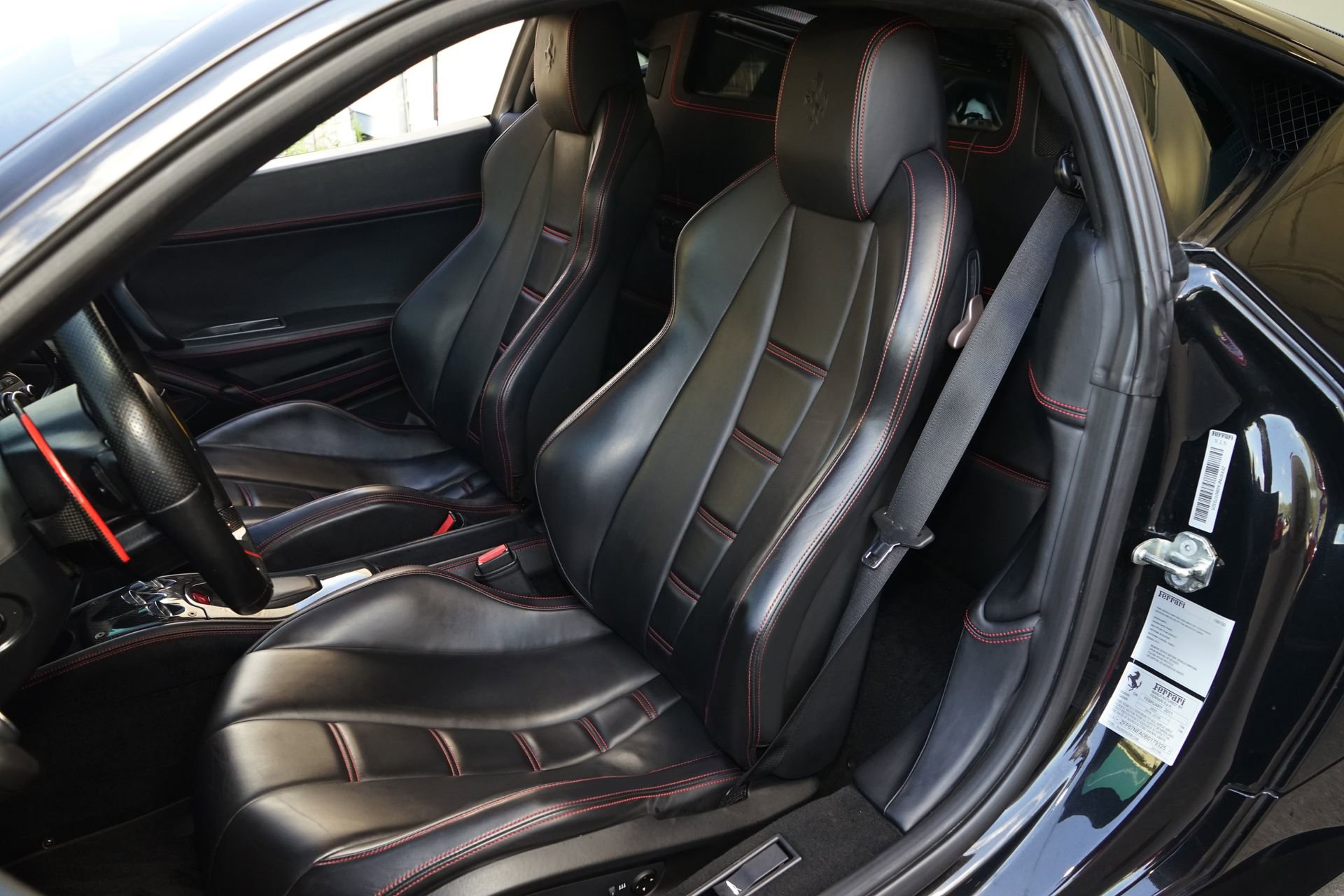 Used 2011 Ferrari 458 Italia Coupe image 9