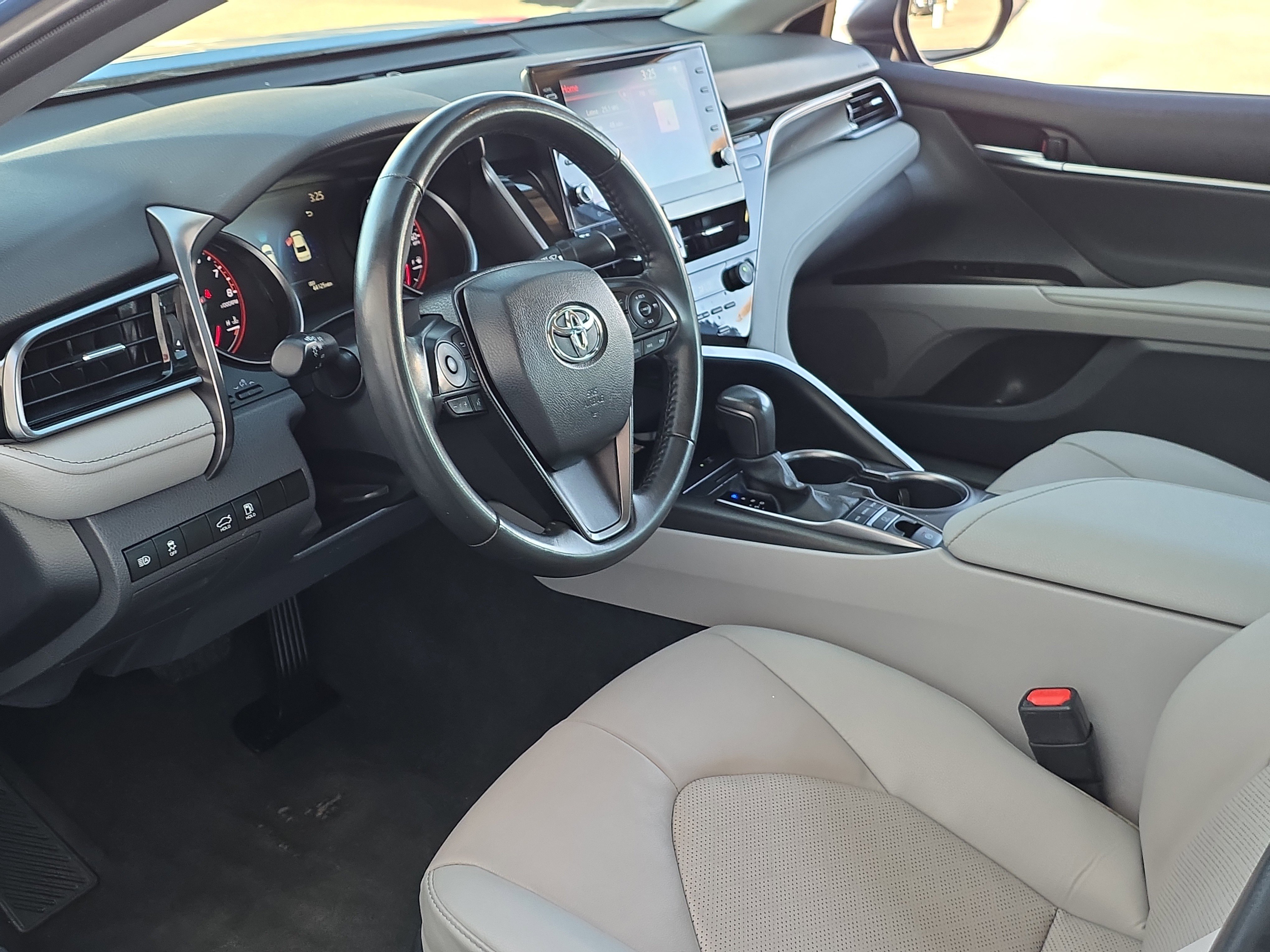 Used 2024 Toyota Camry XSE image 10