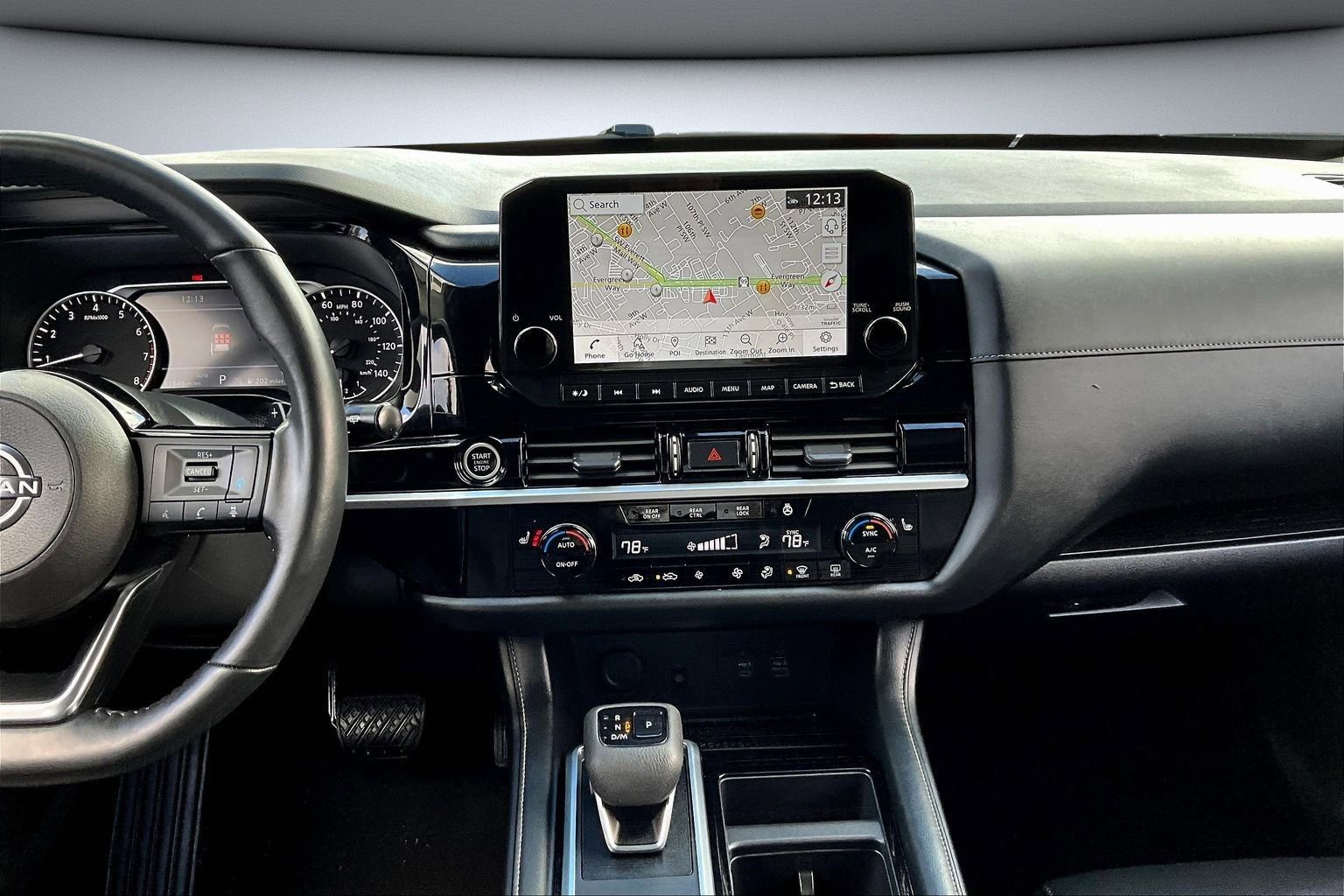 Used 2023 Nissan Pathfinder SL image 9