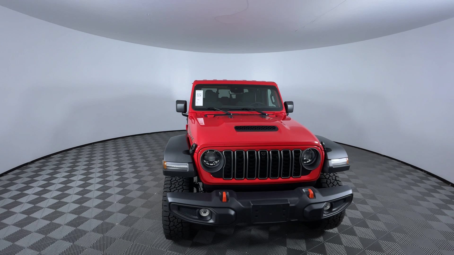 Used 2025 Jeep Gladiator Mojave w/ Convenience Group AWD/4WD image 3