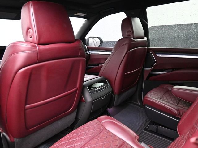 Used 2025 Cadillac Escalade Sport w/ Touring Package AWD/4WD image 16