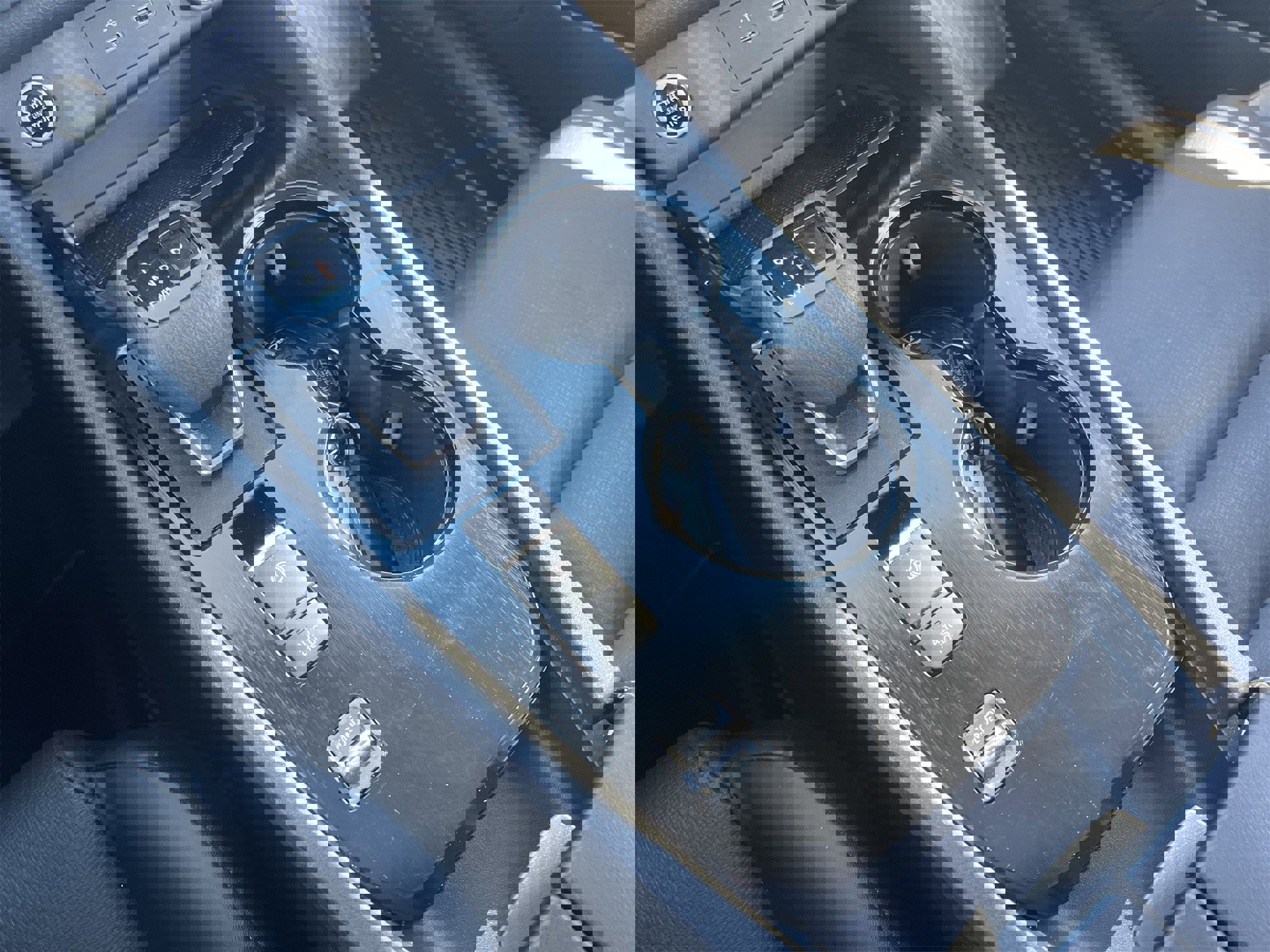 Certified 2023 Nissan Rogue SV w/ SV Premium B Package image 7