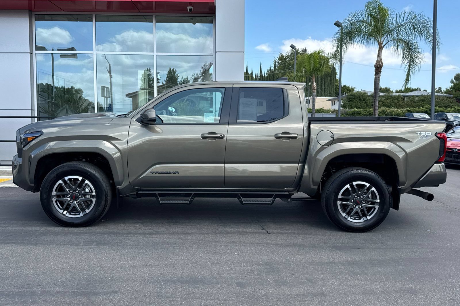 Certified 2024 Toyota Tacoma TRD Sport AWD/4WD image 9