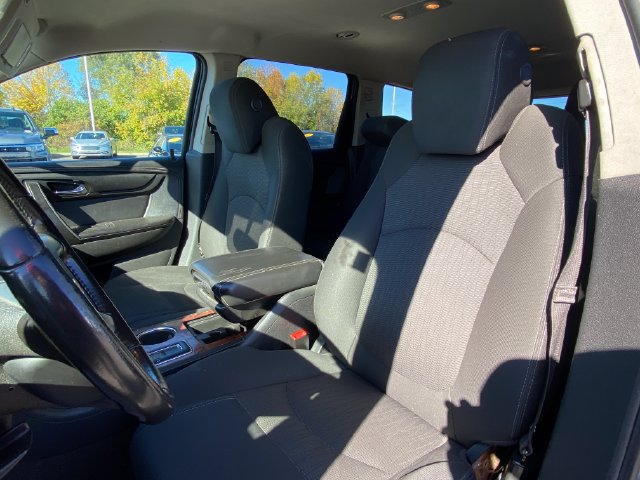 Used 2013 Chevrolet Traverse LT FWD image 6