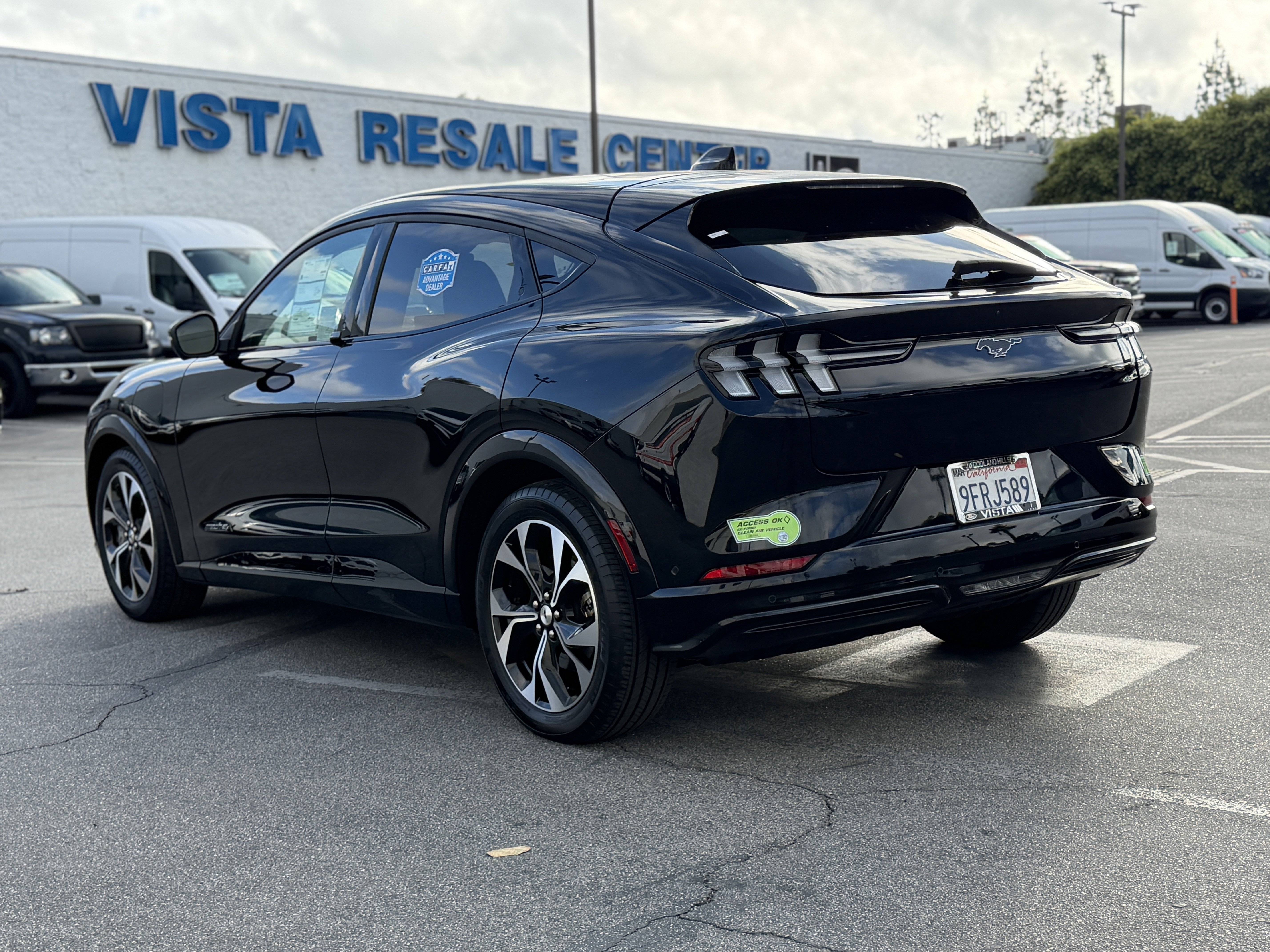 Certified 2023 Ford Mustang Mach-E Premium AWD/4WD image 5