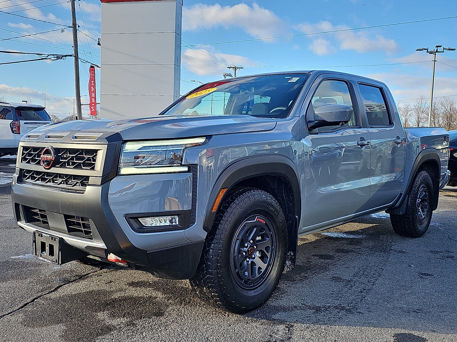 Certified 2025 Nissan Frontier Pro-X w/ Pro Convenience Package image 3