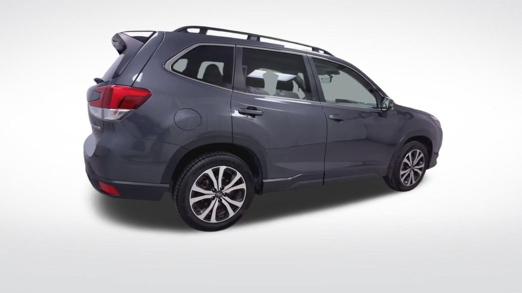 Used 2024 Subaru Forester Limited AWD/4WD image 8