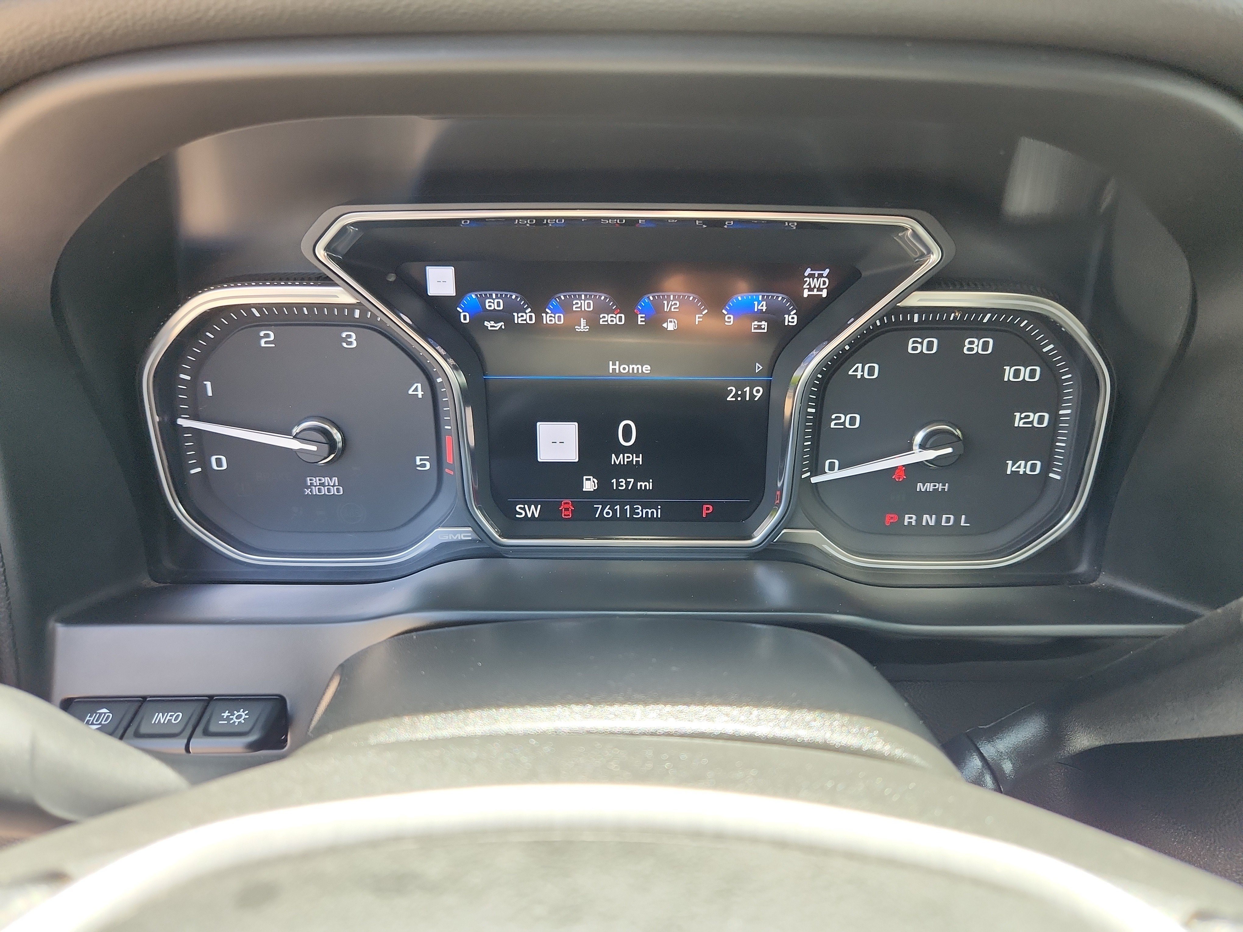 Used 2021 GMC Sierra 2500 Denali w/ Denali Ultimate Package AWD/4WD image 25