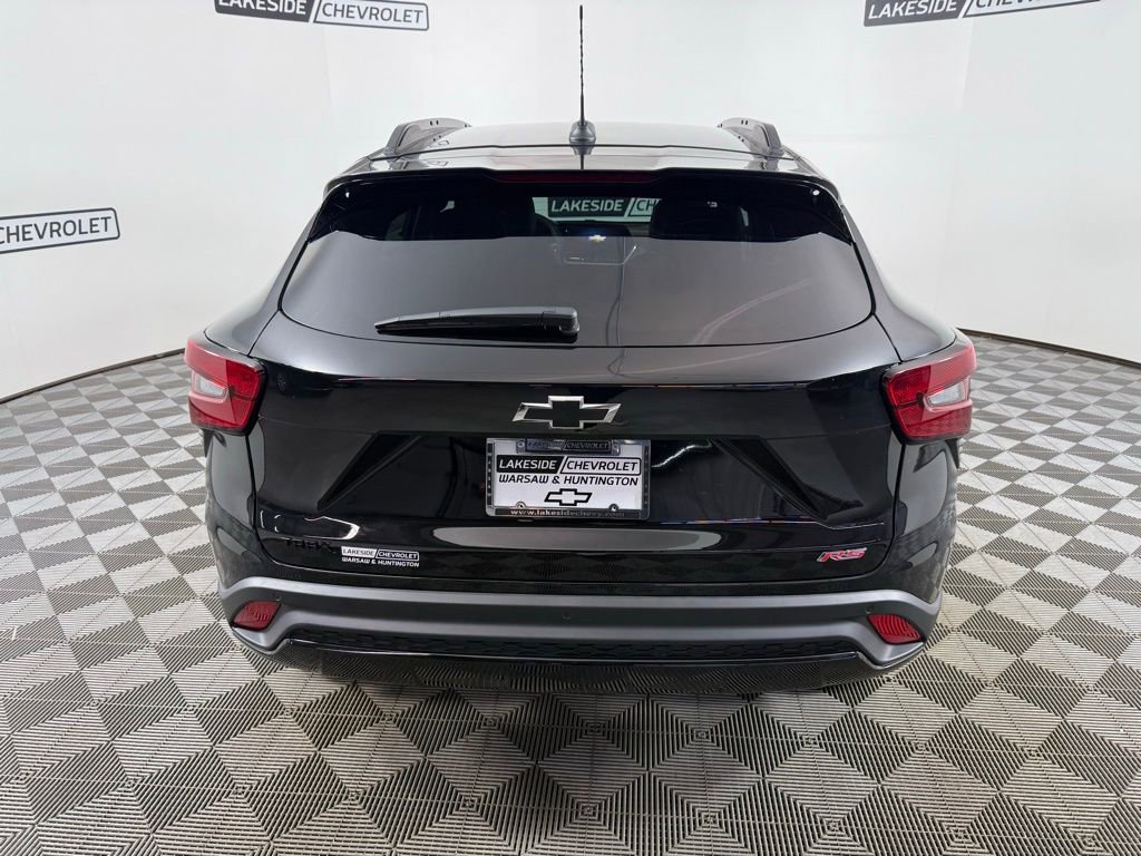 New 2026 Chevrolet Trax RS w/ Driver Confidence Package image 5